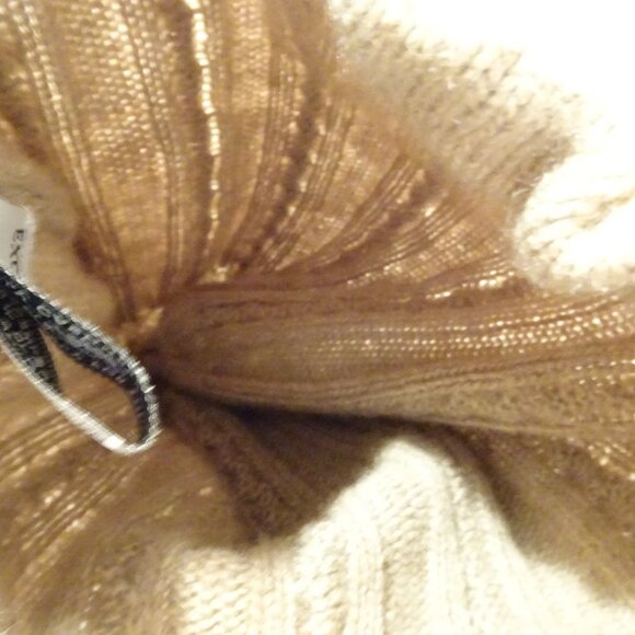 Lord & Taylor Tan Cashmere Beanie Cable Knit COZY - Picture 4 of 4